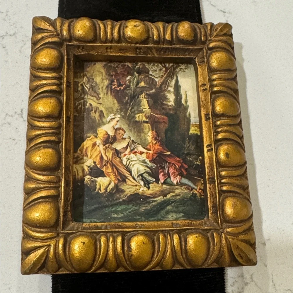 N/A vintage framed